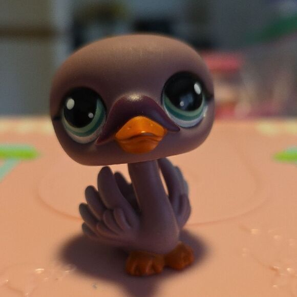 LPS Purple Swan #1400 - Picture 3 of 16